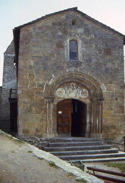146-Tubre,chiesa di San Giovanni,agosto 1986.jpg